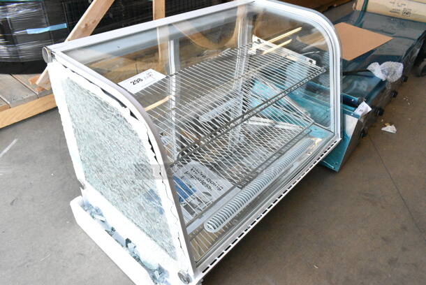 BRAND NEW SCRATCH AND DENT! Avantco 360BCC35HCW 34 1/5" White Refrigerated Countertop Bakery Display Case with LED Lighting. See Pictures for Broken Glass. 115 Volts, 1 Phase. Tested and Working! - Image 3 of 10