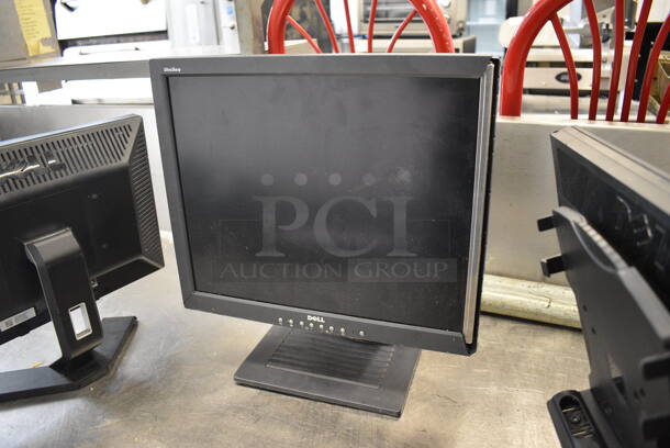2 Various Dell Computer Monitors; 18", 19". 2 Times Your Bid! - Image 5 of 6