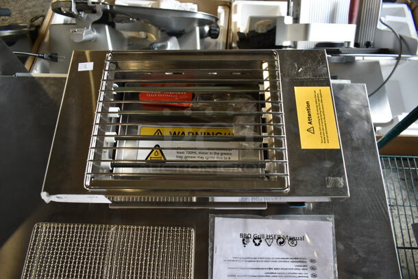 BRAND NEW SCRATCH AND DENT! 2023 Hoocoo IBG-18 Stainless Steel Commercial Countertop Electric Powered Barbecue BBQ Grill. 110 Volts, 1 Phase. Tested and Working! - Image 5 of 7