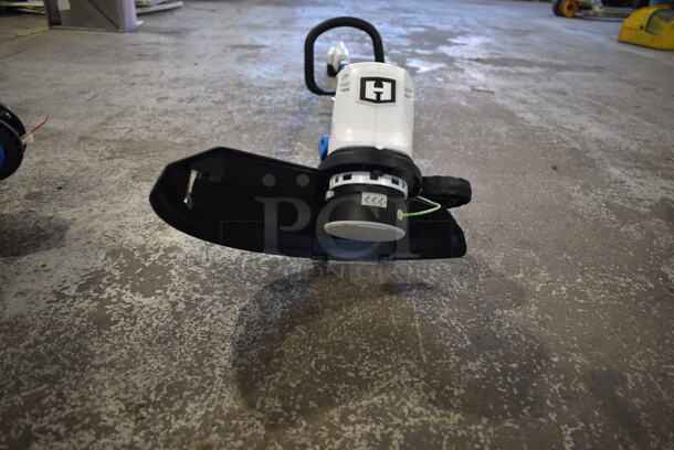 Hart HGST04VNM-DY Weed Eater Weed Whacker.  - Image 3 of 6