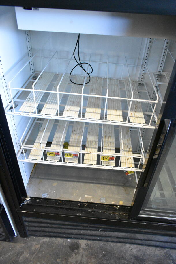 2019 True GDM-41SL-48-HC-LD Metal Commercial 2 Door Reach In Cooler Merchandiser w/ Poly Coated Racks. 115 Volts, 1 Phase. Tested and Working! - Image 3 of 5