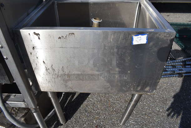 Stainless Steel Commercial Ice Bin. 24x18.5x33 - Image 6 of 6