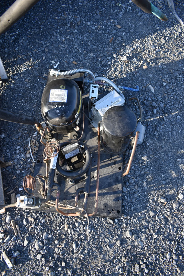 8'x10' AmeriKooler Walk In Cooler Box w/ Copeland RST55C1E-CAV-109 208/230 Volts, 1 Phase Compressor and TPLP107MA-S1B-R6 115 Volt, 1 Phase Evaporator Fan. Information Provided By The Consignor But Not Verified By PCI Auctions. Picture of the Unit Before Removal Is Included In the Listing. - Image 7 of 7