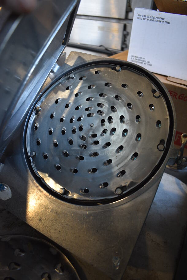 Metal Commercial Pelican Head w/ 2 Grating Blades. 11x20x13 - Image 3 of 5