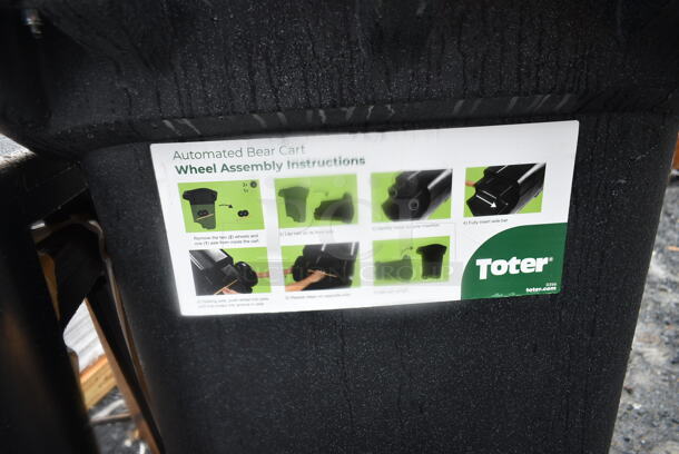 BRAND NEW SCRATCH AND DENT! Toter Poly 96 Gallon Trash Can. - Image 9 of 9