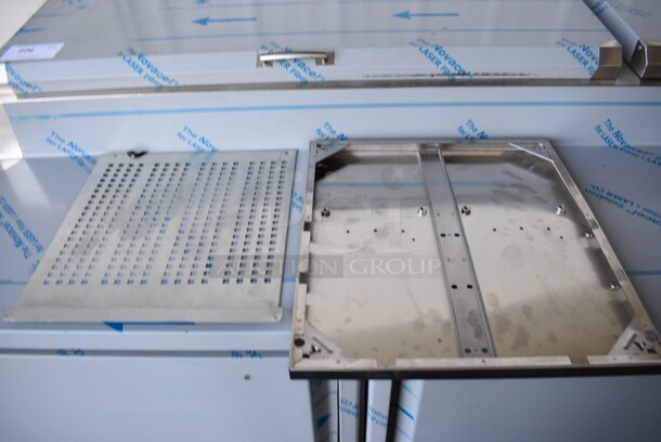 BRAND NEW SCRATCH AND DENT! 2020 Asber Model PWPT67 Stainless Steel Commercial Pizza Prep Table. Missing Compressor. 115 Volts, 1 Phase. 67.5x32.5x40. - Image 10 of 10