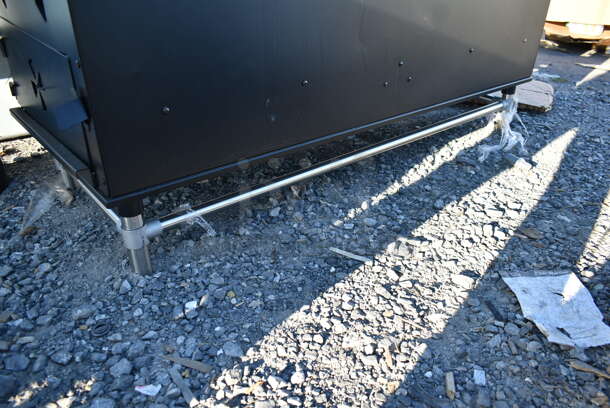 LIKE NEW! Backyard Pro Metal Commercial Outdoor Grill. - Image 6 of 8