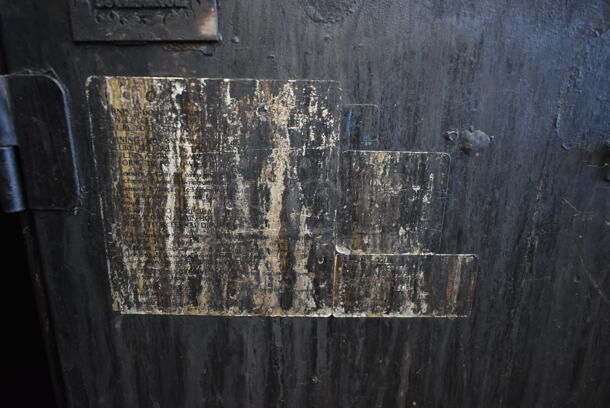Cookshack Metal Floor Style Electric Powered Smoker. 120 Volts, 1 Phase. Tested and Working! - Image 7 of 9