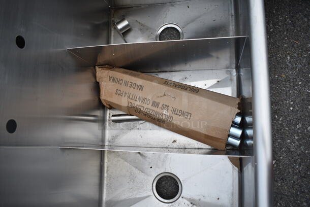 BRAND NEW SCRATCH AND DENT! Stainless Steel Commercial 3 Bay Sink. Bays 12x20x14 - Image 5 of 7