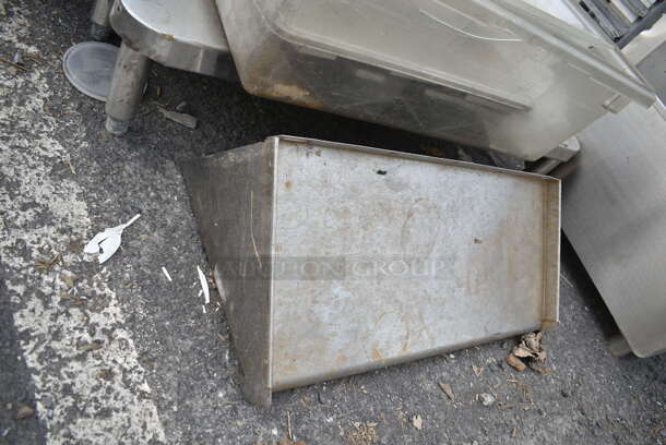 ALL ONE MONEY! Lot of Various Items Including Poly Bins, Shelf and Solid Dunnage Rack - Image 4 of 7