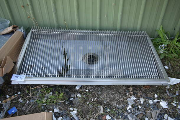 BRAND NEW SCRATCH AND DENT! Regency 600FT2448SS Stainless Steel Floor Trough with Grate - Image 3 of 4