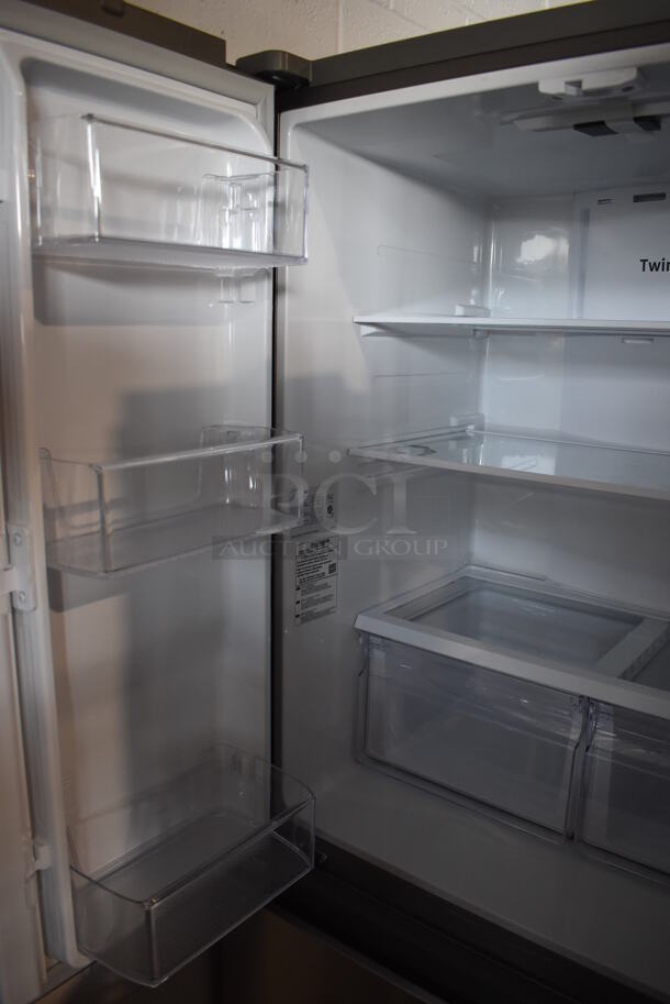 BRAND NEW SCRATCH AND DENT! Samsung RF18A5101SR Stainless Steel French Style Cooler Freezer Combo. 115 Volts, 1 Phase. 32x28x70. Tested and Working! - Image 4 of 7