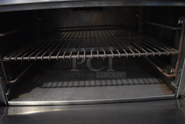 Jade Stainless Steel Commercial Natural Gas Powered 6 Burner Range w/ Oven. 36x38x41 - Image 6 of 7