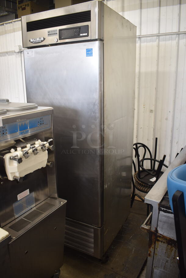 Maximum MSR-23NM Commercial Stainless Steel Solid Door Reach-In Cooler With Polycoated Shelves. 110-120V, 1 Phase. Tested and Working! - Image 3 of 5