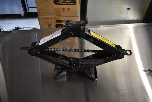 Metal Car Jack. - Image 3 of 4