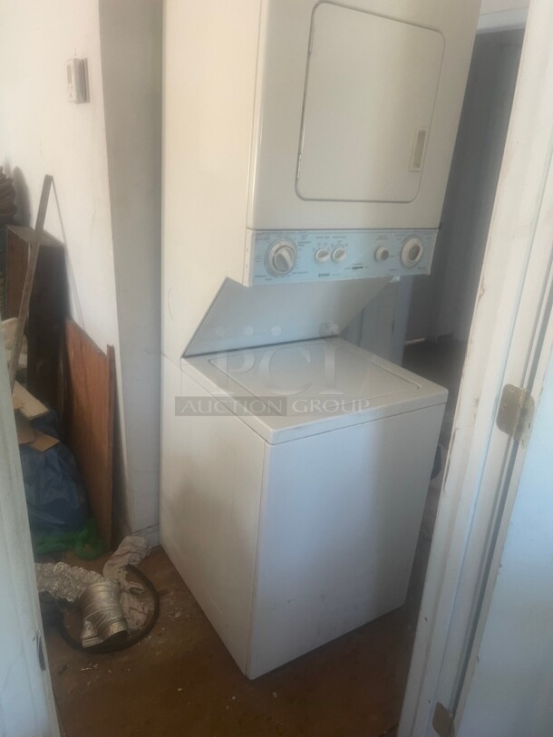 Working! Commercial Heavy Duty Washer and Dryer Combo 220 Volt Tested and Working! - Image 3 of 10