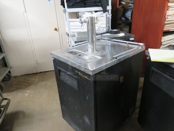 One True 1 Door Kegorator With 1 Tower 1 Tap On Casters. Model# TDD-1. 115 Volt. 23.5X30X52 - Image 3 of 4