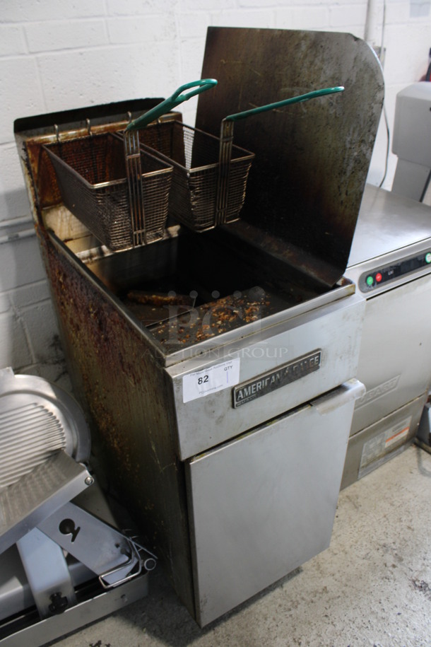 American Range Model AF-45 Stainless Steel Commercial Floor Style Natural Gas Powered Deep Fat Fryer w/ 2 Metal Fry Baskets and Right Side Splash Guard. 40,000 BTU. 15.5x32x52 - Image 2 of 7