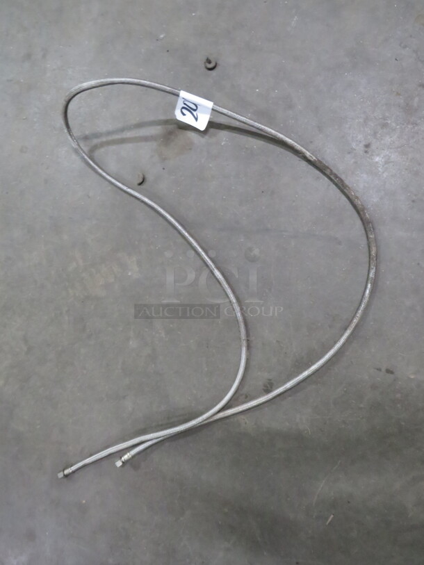 One Braided Hose. - Image 1 of 1