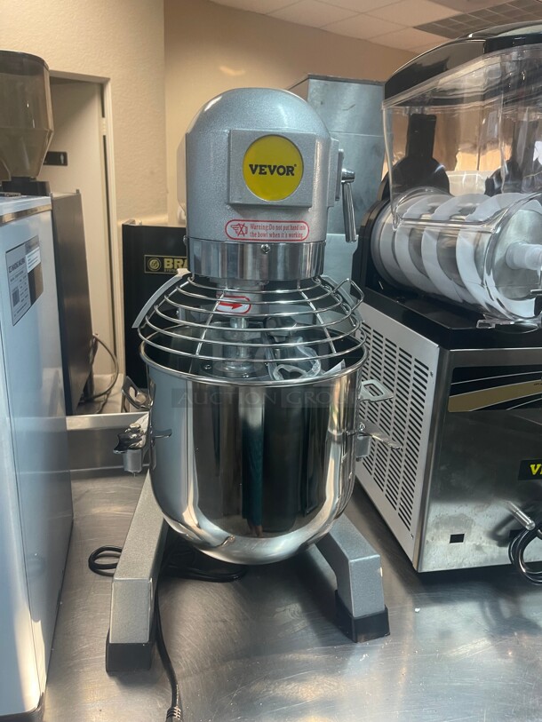 Brand New! Commercial 15 Qt Dough Counter Top Mixer With Three Attachments NSF 115 Volt Tested and Working - Image 8 of 8