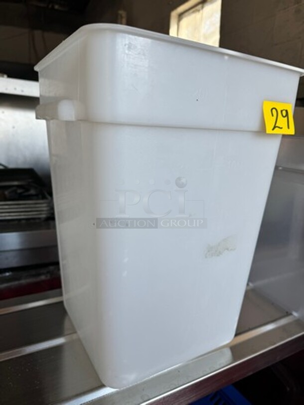 Cambro Square Food Storage Containers - 22 Quart, Clear - Image 3 of 4