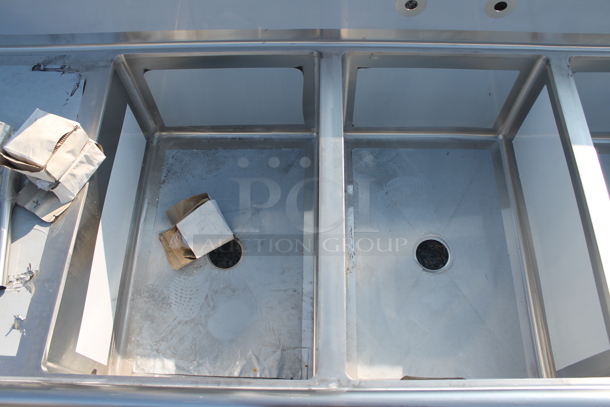 BRAND NEW SCRATCH AND DENT! Regency 600S32030220 Stainless Steel Commercial 3 Bay Sink w/ Dual Drain Boards. Bays 20x30. Drain Boards 18.5x32 - Image 4 of 8