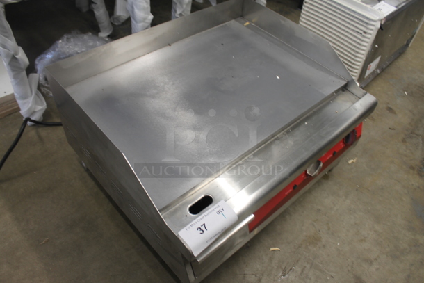 BRAND NEW SCRATCH AND DENT! Avantco 177EG24N Stainless Steel Commercial Countertop Electric Powered Flat Top Griddle. 208/240 Volts.  - Image 2 of 6