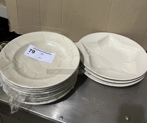 China Bowls, Off White - Image 1 of 1