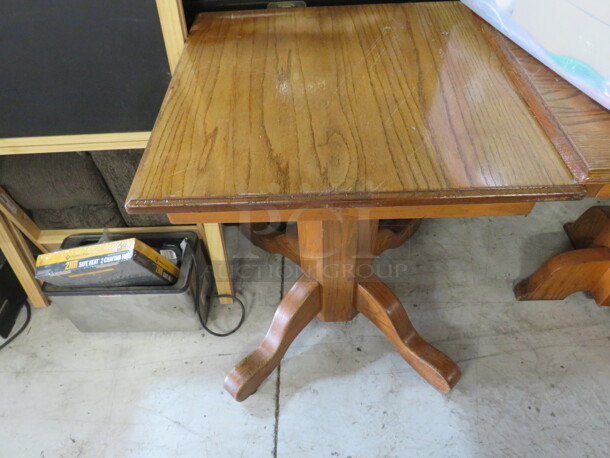 One Solid Oak Square Table On A Solid Oak Base. 28X28X30 - Image 1 of 1