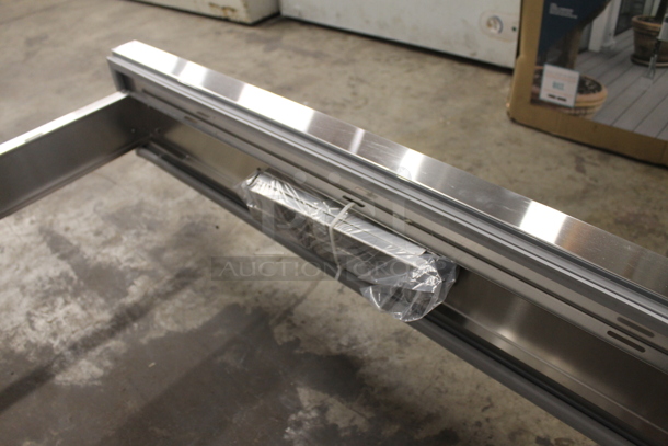BRAND NEW SCRATCH AND DENT! Avantco 178CBE60HC Commercial Stainless Steel Electric Two Drawer Refrigerated Chef Base. 115V. Tested And Working!  - Image 5 of 9