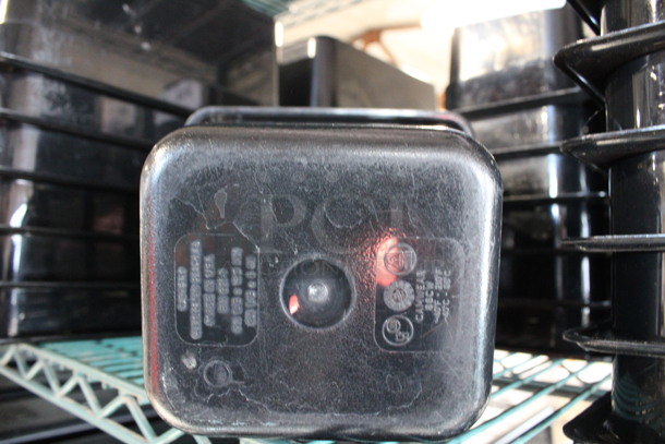 ALL ONE MONEY! Lot of 12 Cambro Black Poly 1/6 Size Drop In Bins! 1/6x6 - Image 5 of 5