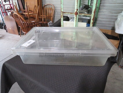One 8.5 Gallon Food Storage Container With Lid.