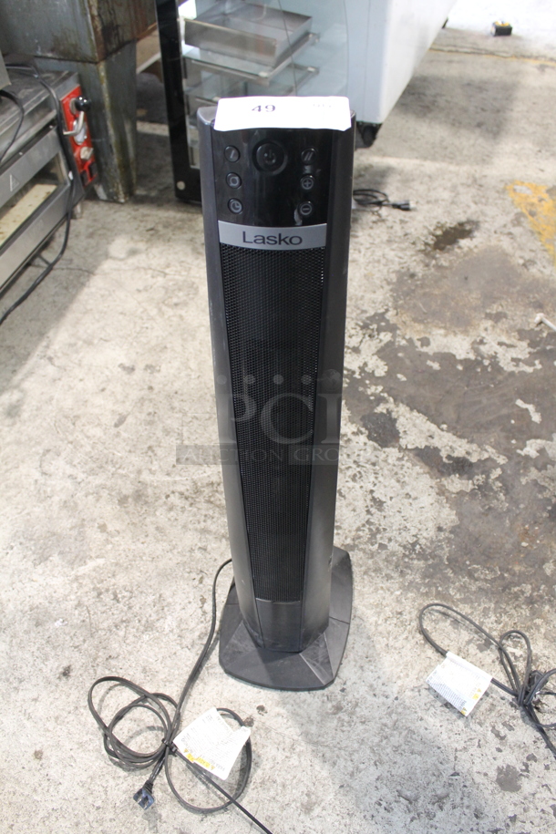 Lasko CT32791 Floor Style Portable Air Heater. 120 Volts, 1 Phase. Tested and Working! - Image 1 of 6