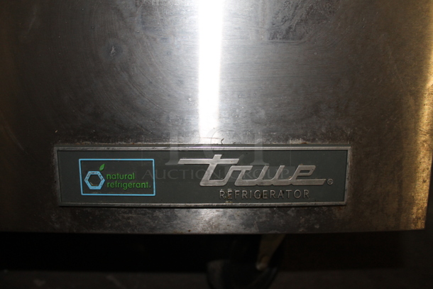 2020 True TWT-27D-2-HC Stainless Steel Commercial 2 Drawer Work Top Cooler on Commercial Casters. 115 Volts, 1 Phase. Tested and Working! - Image 7 of 8
