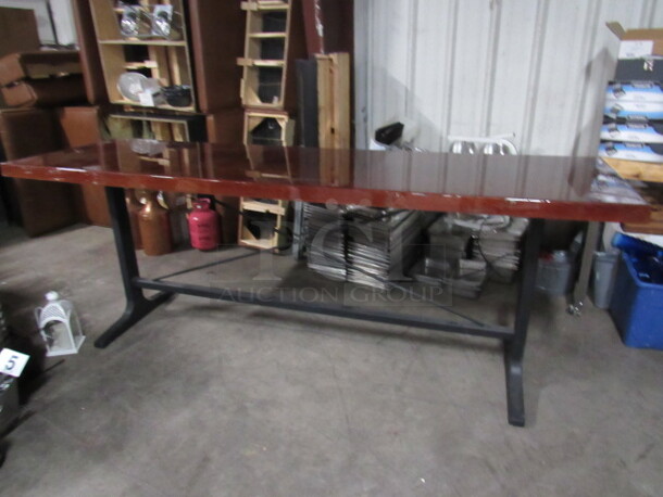 One Bar Height Wooden Table With Heavy Laquered Top, And An Industrial Looking Metal Base. 110X32X41 - Image 2 of 4
