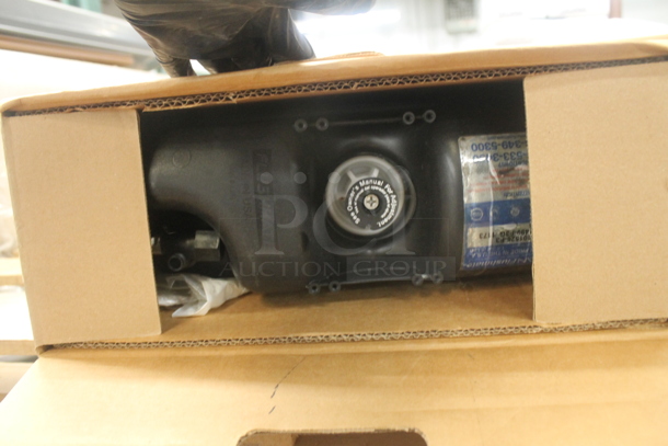 ALL ONE MONEY! PALLET LOT of Various Items Including Gray Metal and Flushmate. BUYER MUST REMOVE. - Image 3 of 4