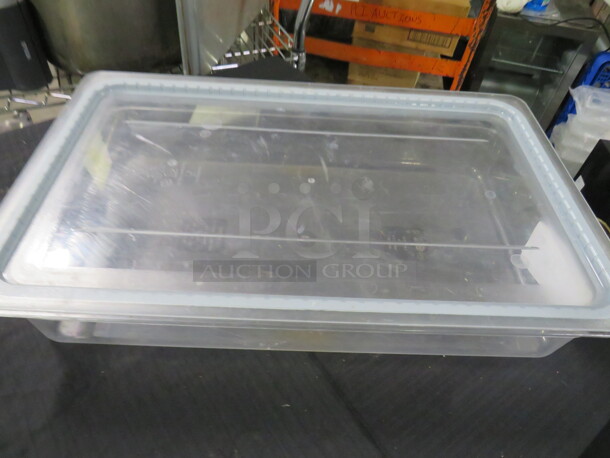One Cambro Full Size 4 Inch Deep Food Storage Container With Lid.