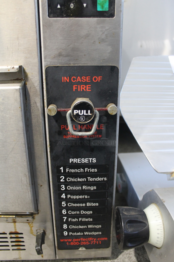 Perfect Fry Company PFC5708 Stainless Steel Commercial Countertop Electric Powered Ventless Fryer. 208 Volts, 1 Phase. - Image 5 of 12