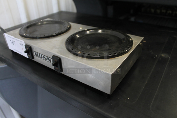 Bunn WX-2 Stainless Steel Commercial Countertop 2 Burner Coffee Pot Warmer. 120 Volts, 1 Phase. Tested and Working! - Image 2 of 4