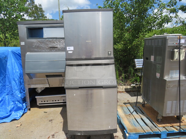 One Manitowic Ice Maker With Bin #S570. #QD1092N. 208-230 Volt. 30X34X80. NO REMOTE.