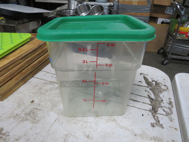 4 Quart Food Storage Container With Lid. 3XBID