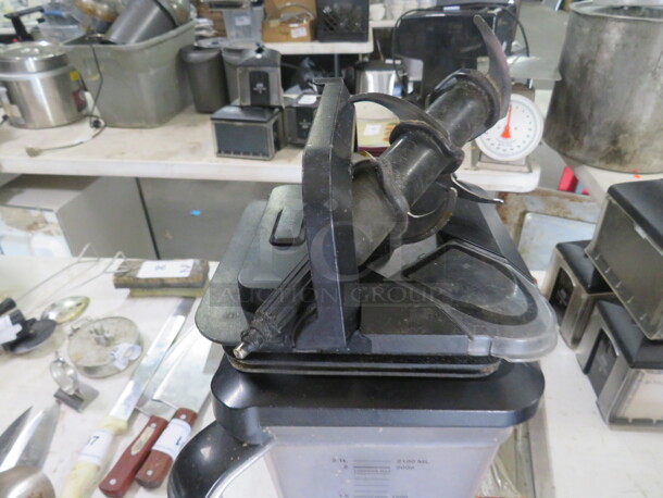 One Ninja Blender. #NJ600. - Image 2 of 3