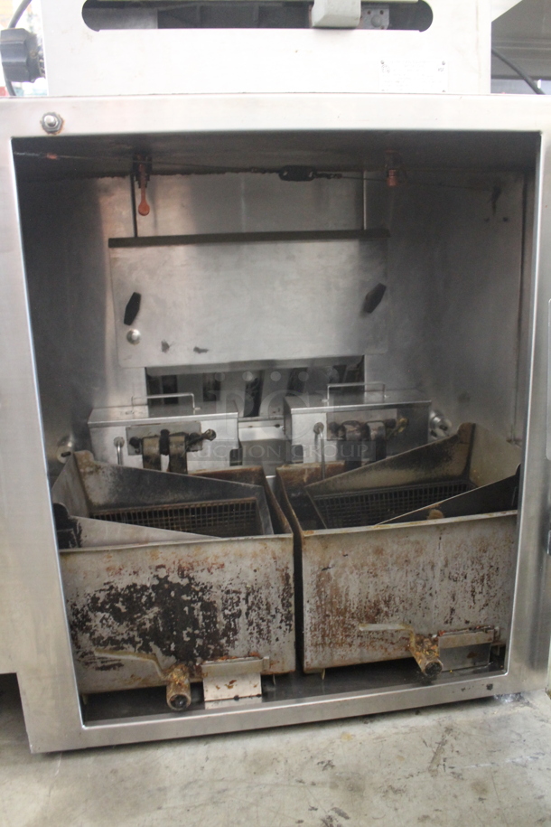 Autofry MTI-40C Stainless Steel Commercial Countertop Electric Powered Ventless Fryer. 240 Volts, 1 Phase. - Image 6 of 10