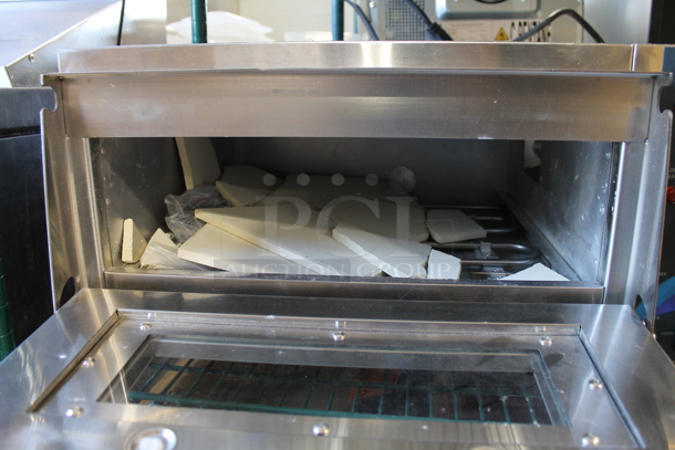 BRAND NEW SCRATCH AND DENT! 2023 Hoocoo CMO-1 Stainless Steel Commercial Countertop Electric Powered Pizza Oven w/ Broken Cooking Stone. 120 Volts, 1 Phase. Tested and Working! - Image 4 of 5