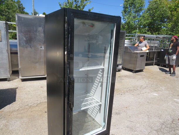 One WORKING Avantco 1 Door Glass Door Cooler With 2 Racks. Model# 178GDC 10HCB. 115 Volt. 21X22X63 - Image 3 of 4