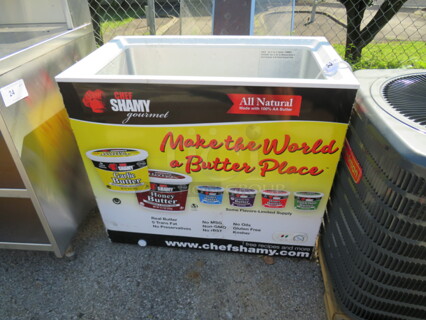 One Thomson Display Freezer. 115 Volt. # TRF710-B-SM. 35.5X21X31