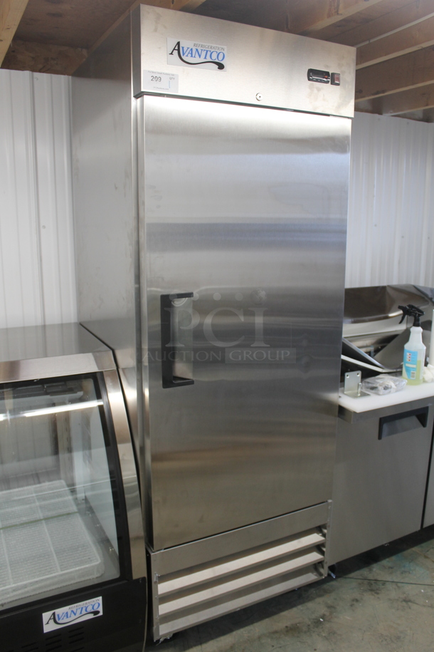 BRAND NEW SCRATCH AND DENT! 2023 Avantco 178A23RHC Stainless Steel Commercial Single Door Reach In Cooler w/ Poly Coated Racks on Commercial Casters. 115 Volts, 1 Phase. Tested and Working! - Image 3 of 6