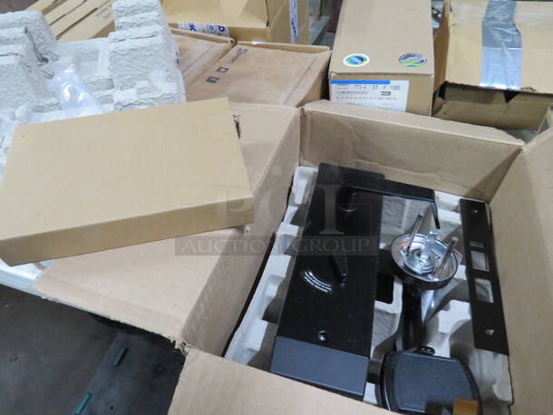 One Dormakaba Interior Door Lock. #QF1-51HCOTORAN0000BK.  - Image 2 of 2