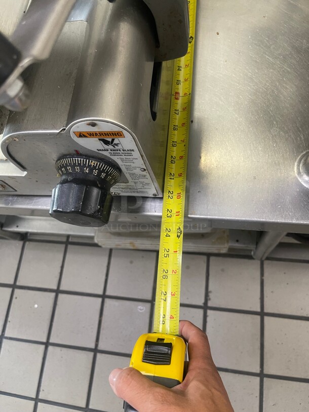 Wow! Globe 3600P Commercial Manual Slicer, 13 in dia, PreciseEdge Knife, Antimicrobial, SS 1/2 HP NSF 115 Volt Tested and Working! 18x23x19 - Image 10 of 11