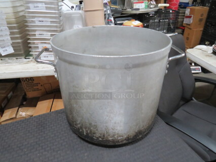 One Aluminum Stock Pot. 13X12